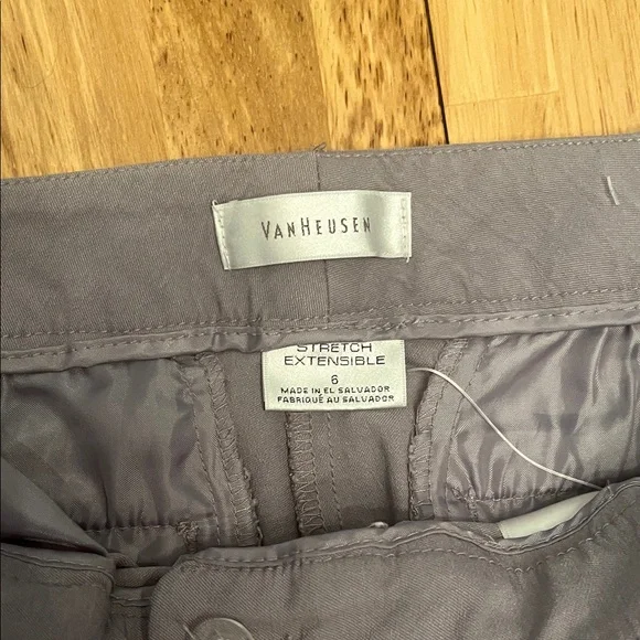 Van Heusen Women's Gray Straight Leg Pants - Picture 2 of 3